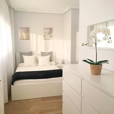 Castro Holidays - Vistas Mar Y Monte Centrico Garaje Gratis Castro Urdiales Zewnętrze zdjęcie